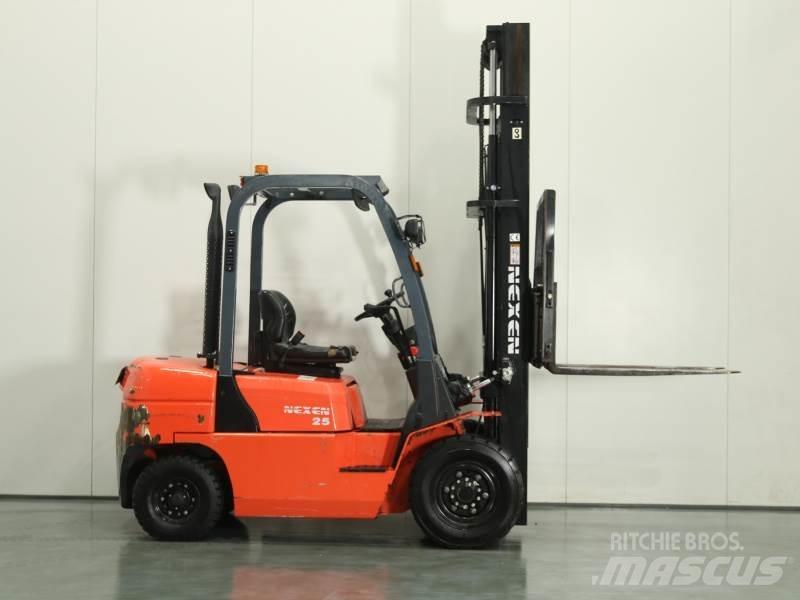 Nexen FDR25 Carrelli elevatori diesel
