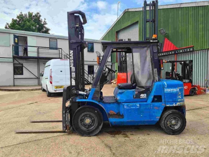 Nissan FO4D40Q2 Carrelli elevatori diesel