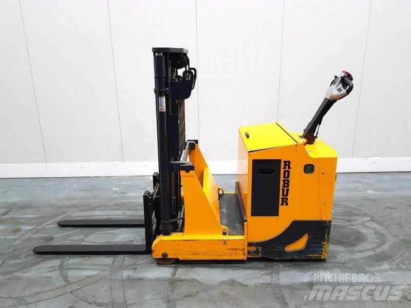  OTHER VEHICHLE SBC TZ XTS Carelli stoccatori  automatici-usati