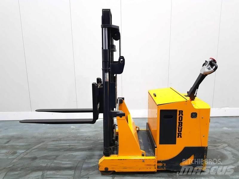  OTHER VEHICHLE SBC TZ XTS Carelli stoccatori  automatici-usati