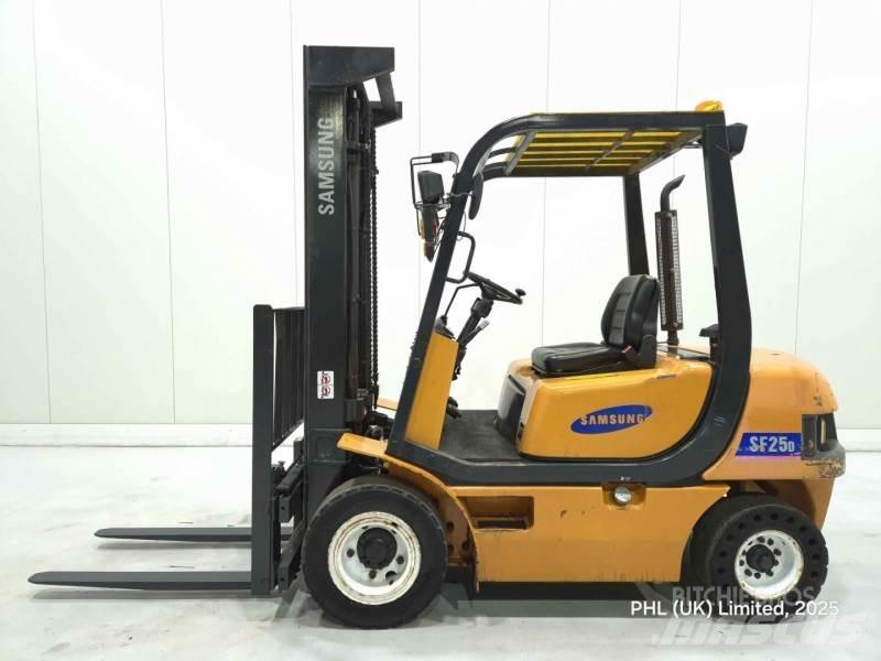 Samsung SF25D Carrelli elevatori diesel