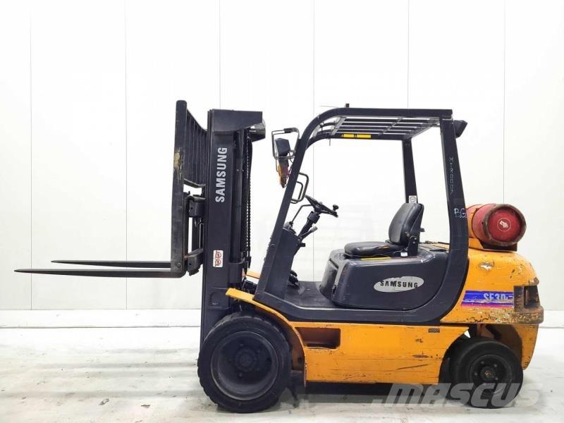 Samsung SF30L Carrelli elevatori GPL