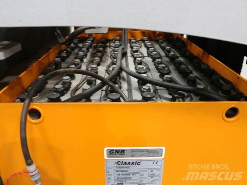 Still MX-X Elevatore passaggio stretto