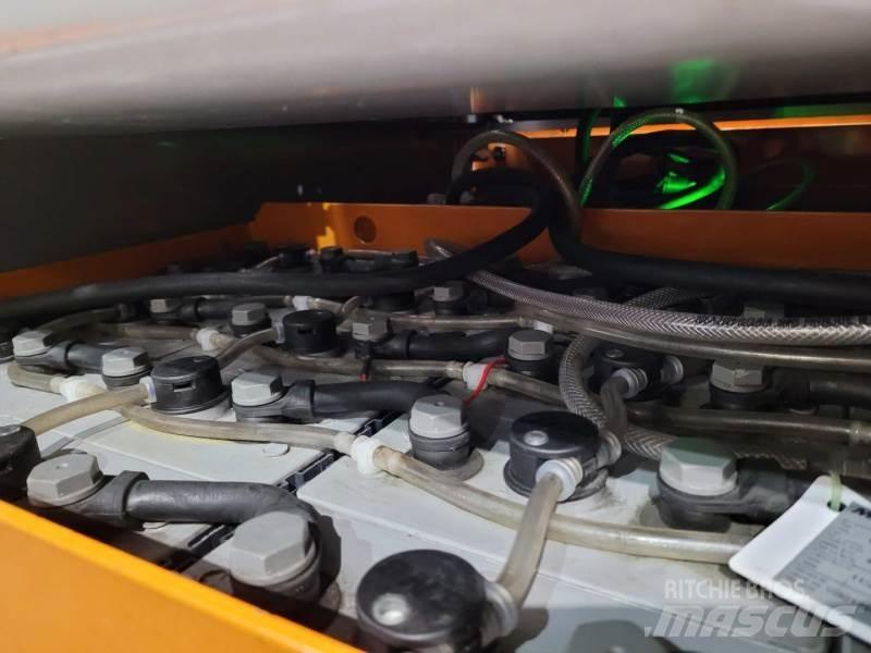Still MX-X Elevatore passaggio stretto