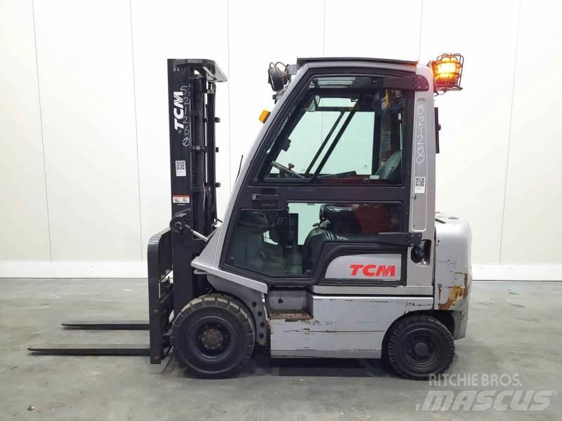 TCM Y1D1A18H Carrelli elevatori diesel