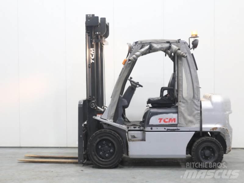 TCM YG1D2A32H Carrelli elevatori diesel