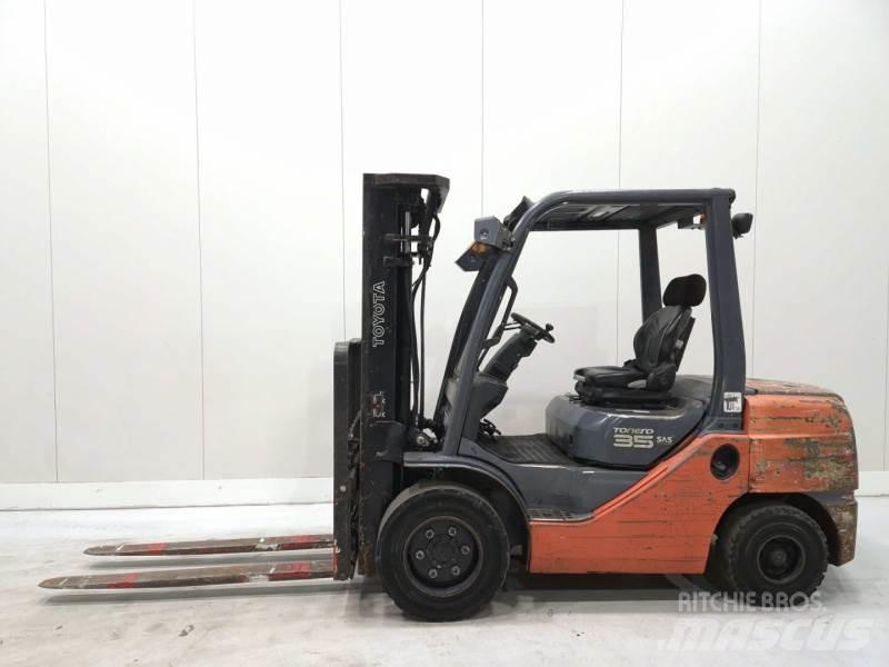 Toyota 52-8FDJF35 Carrelli elevatori diesel