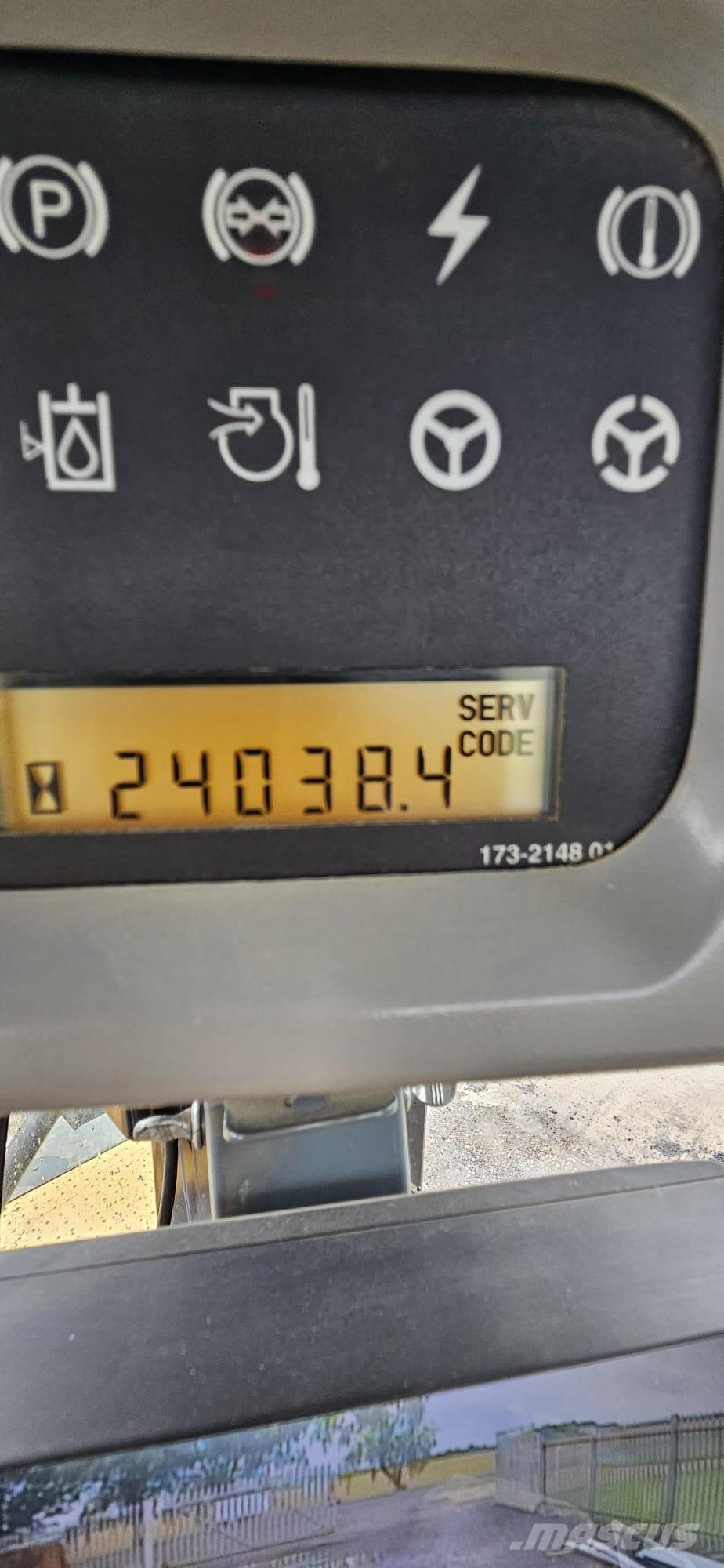 CAT 90H Pale gommate