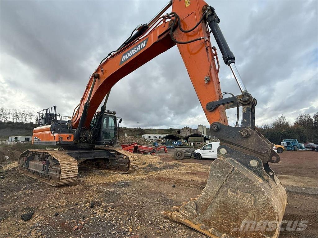 Doosan DX490LC-7K Escavatori cingolati