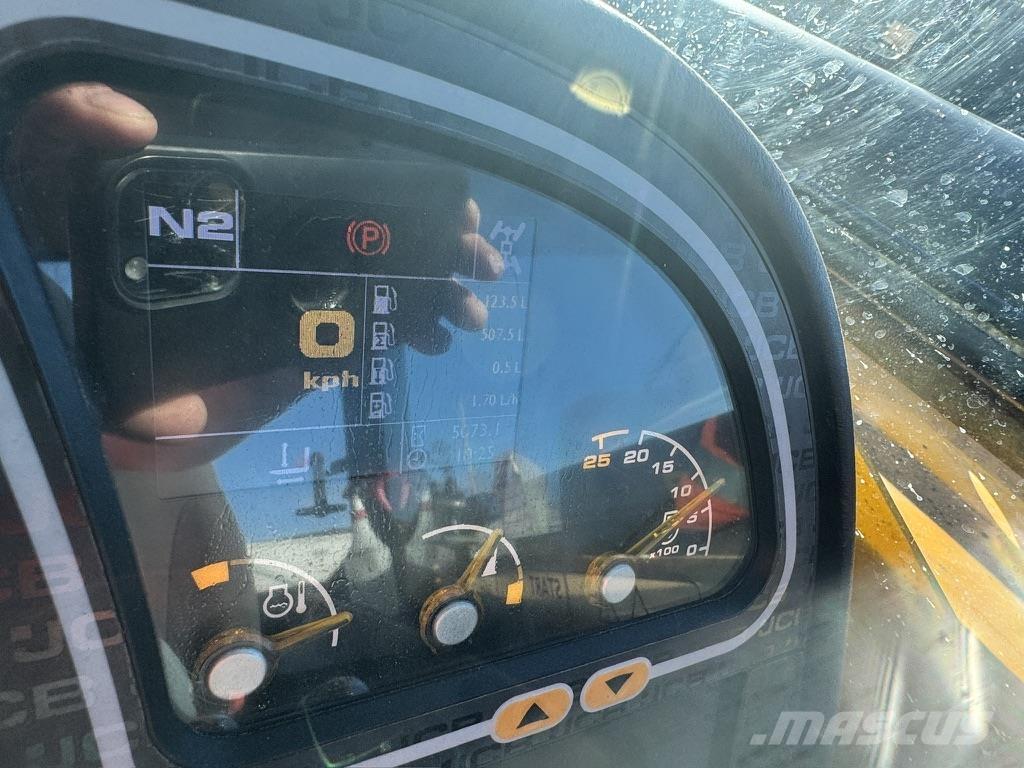 JCB  Sollevatori telescopici