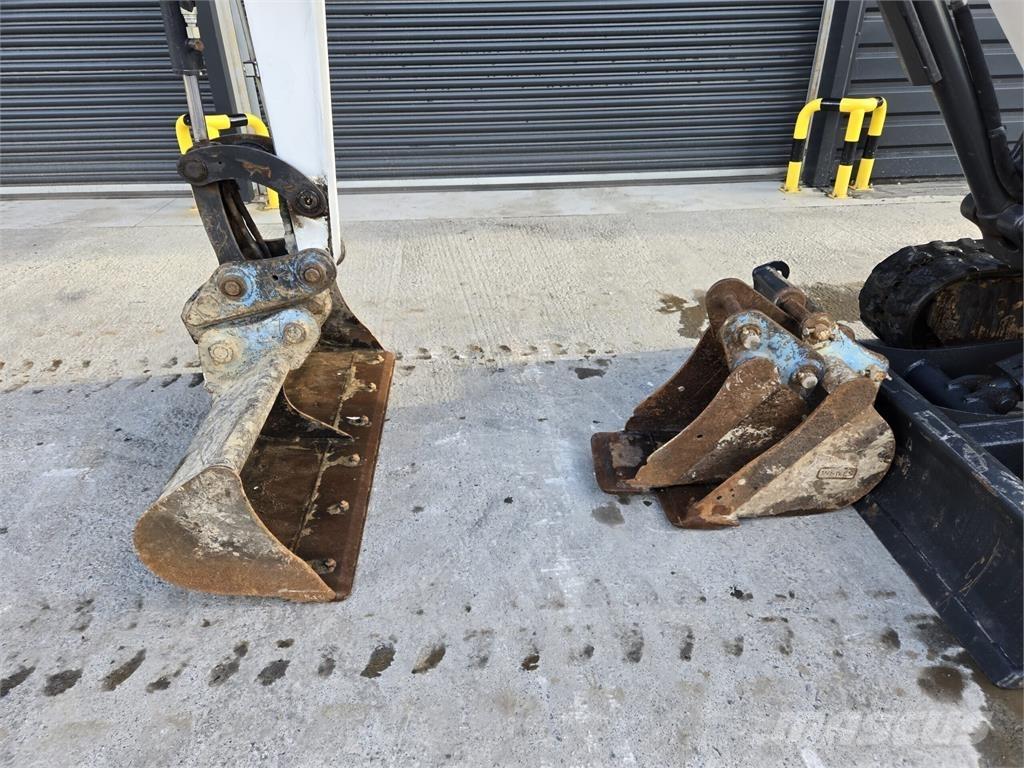 Bobcat E27 Miniescavatori