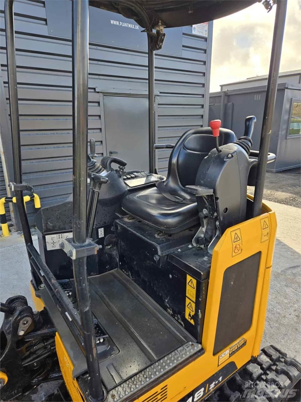 JCB 18Z Miniescavatori