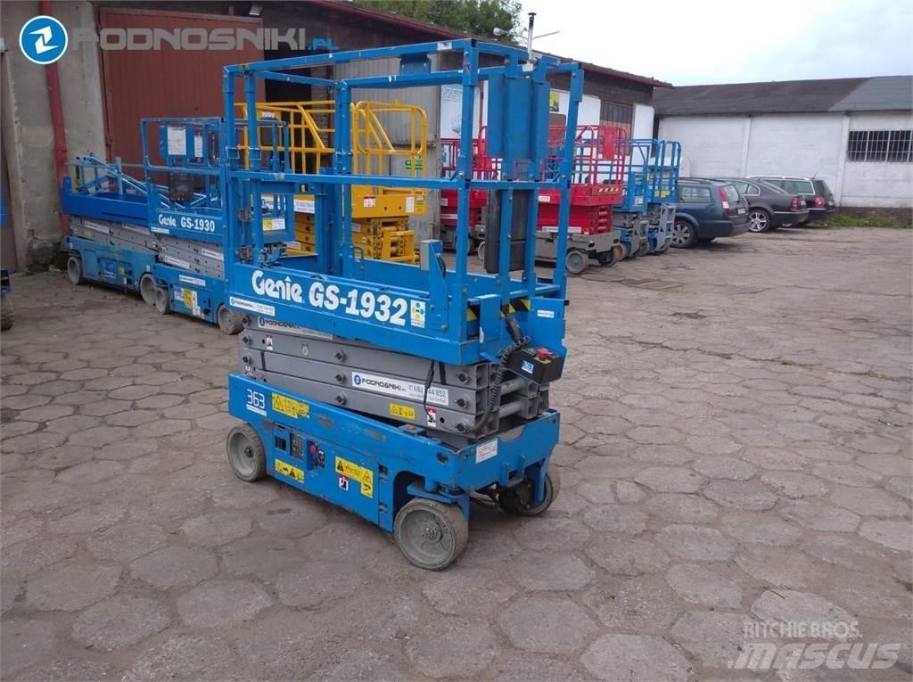 Genie 3219 Piattaforme a pantografo