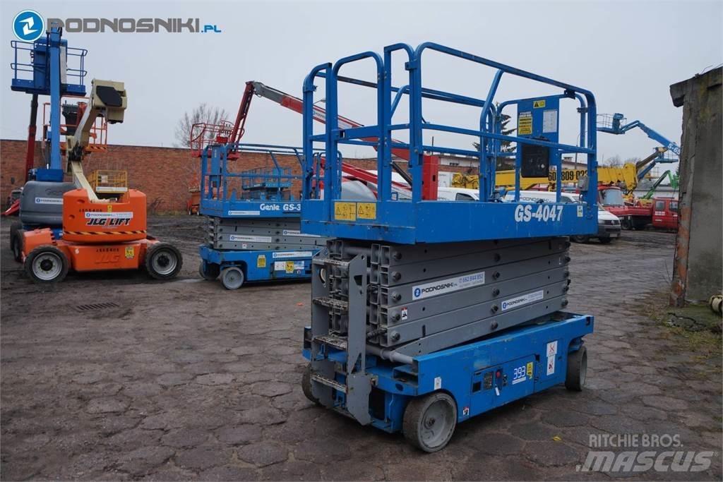 Genie 4047 Piattaforme a pantografo