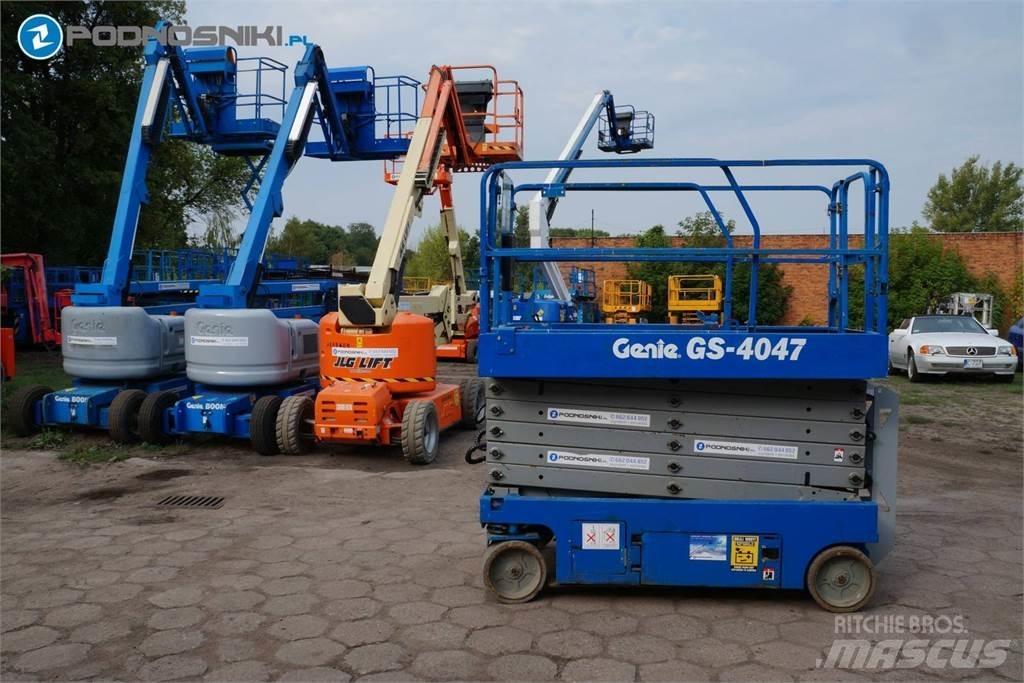 Genie 4047 Piattaforme a pantografo