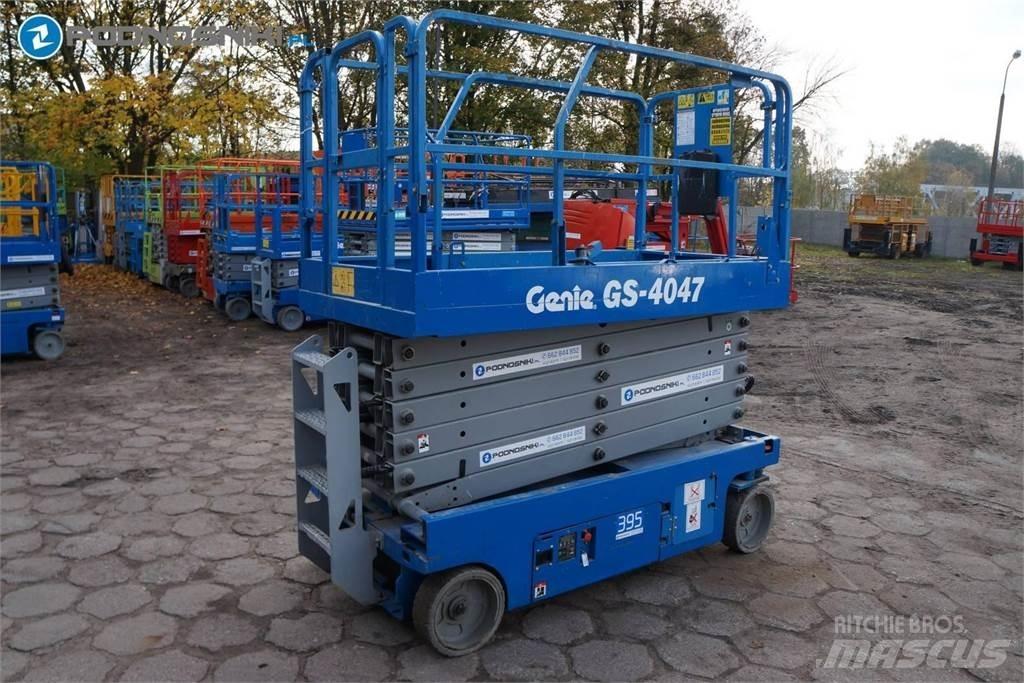 Genie 4047 Piattaforme a pantografo