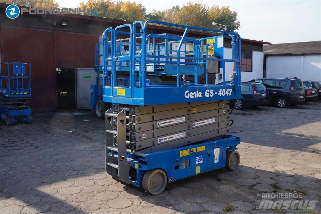 Genie 4047 Piattaforme a pantografo