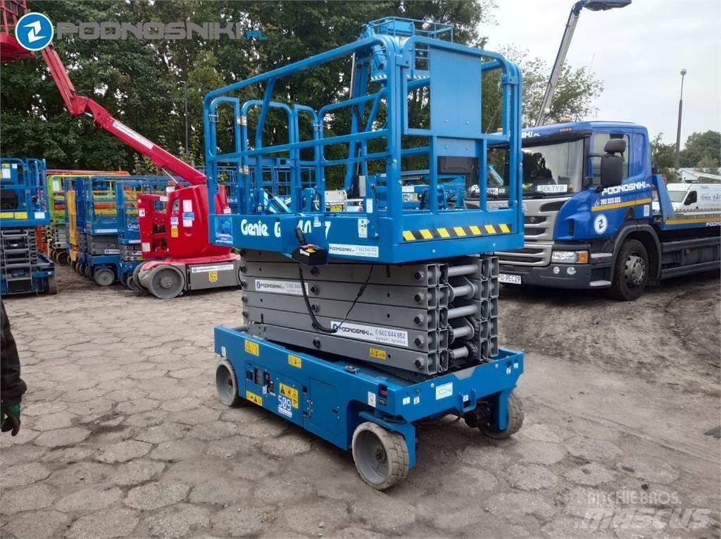 Genie 4047 Piattaforme a pantografo