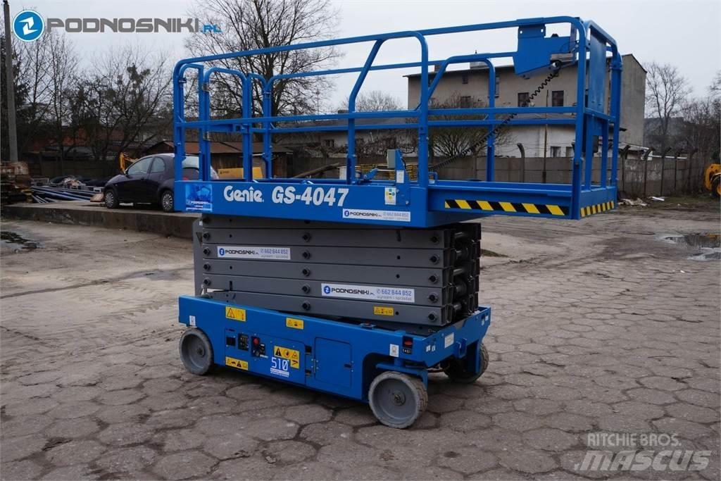 Genie 4047 Piattaforme a pantografo