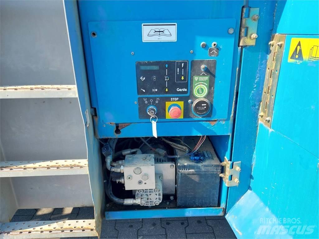 Genie GS-3390 Piattaforme a pantografo