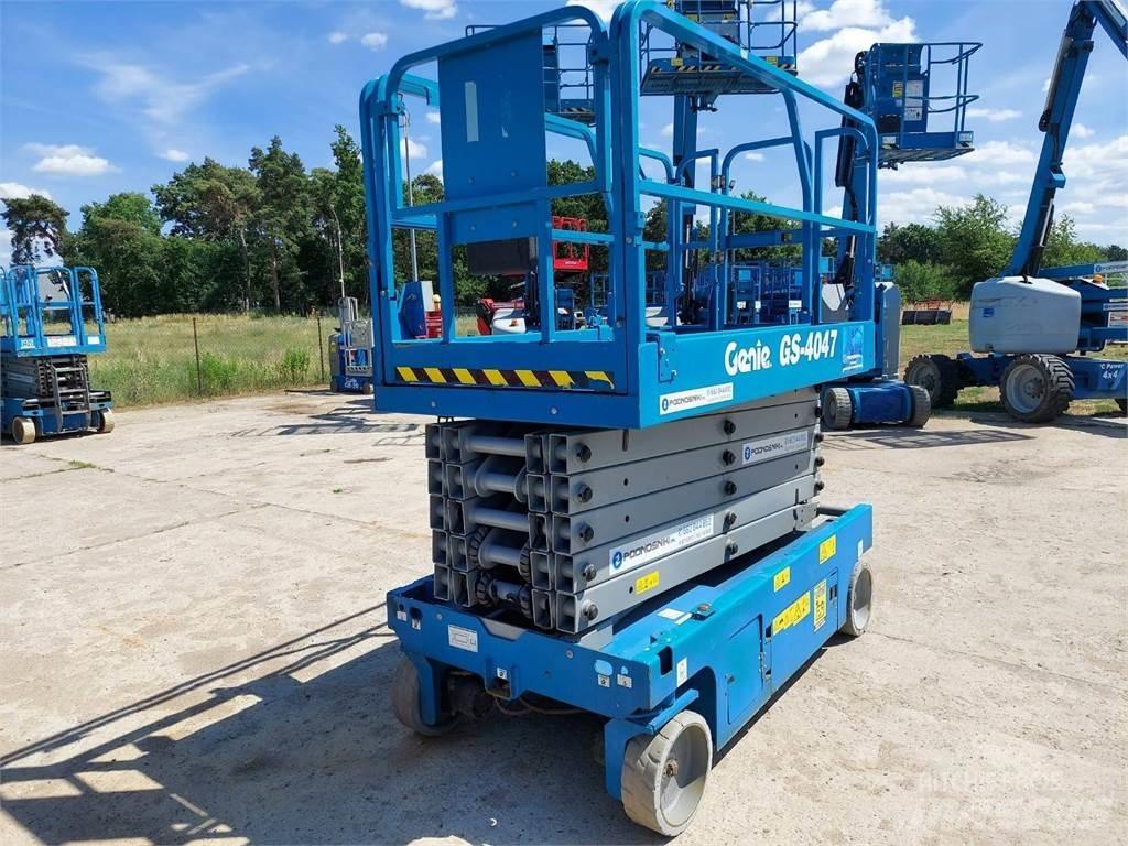 Genie GS-4047 Piattaforme a pantografo