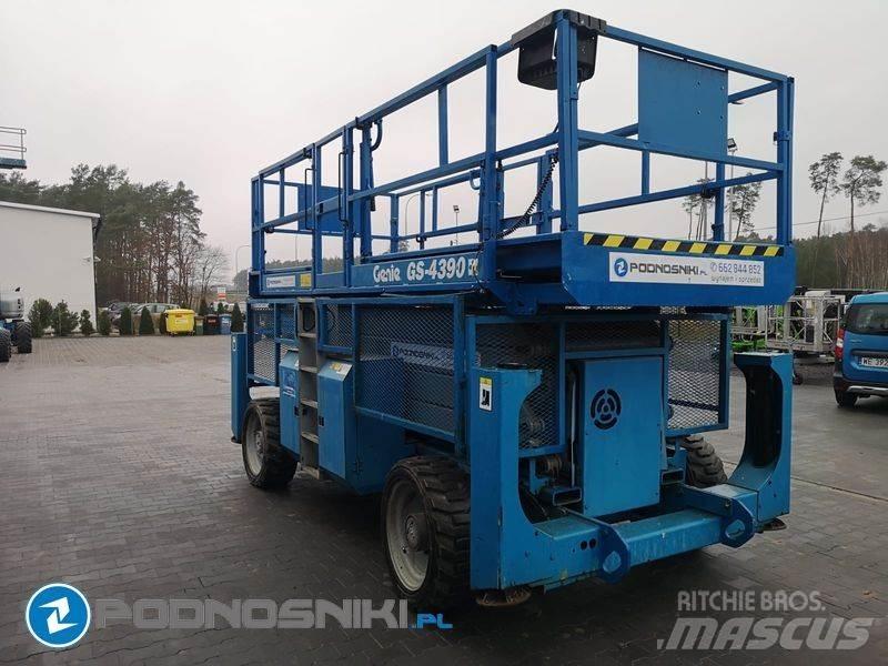 Genie GS-4390 Piattaforme a pantografo