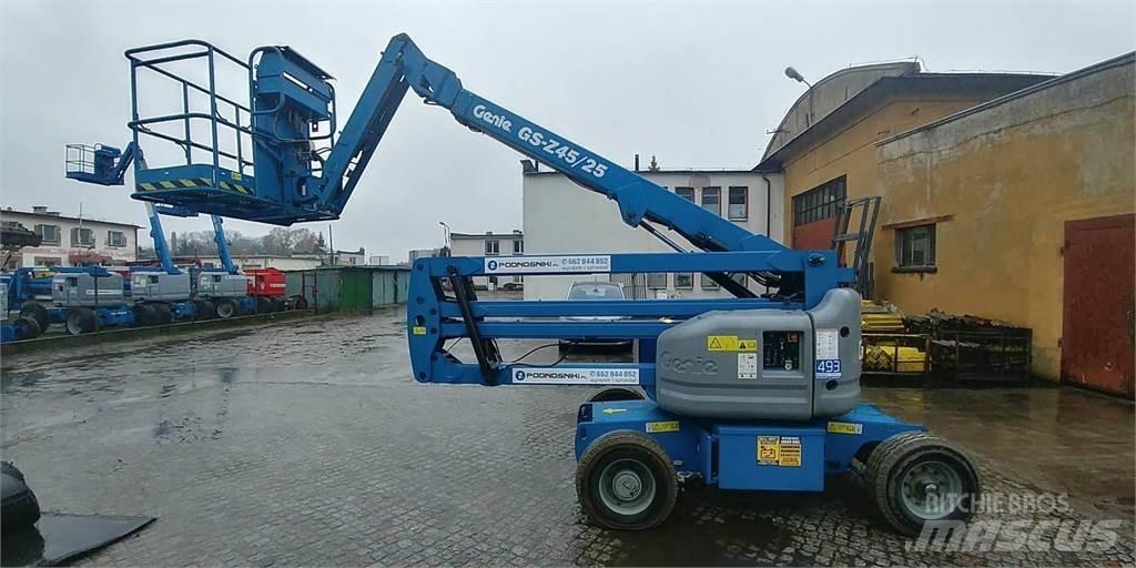 Genie Z45/25J Piattaforme a braccio articolato