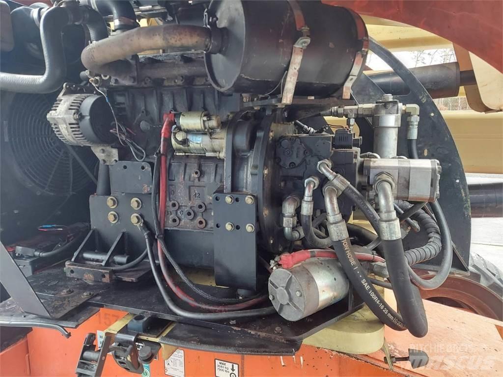JLG 450AJ Piattaforme a braccio articolato