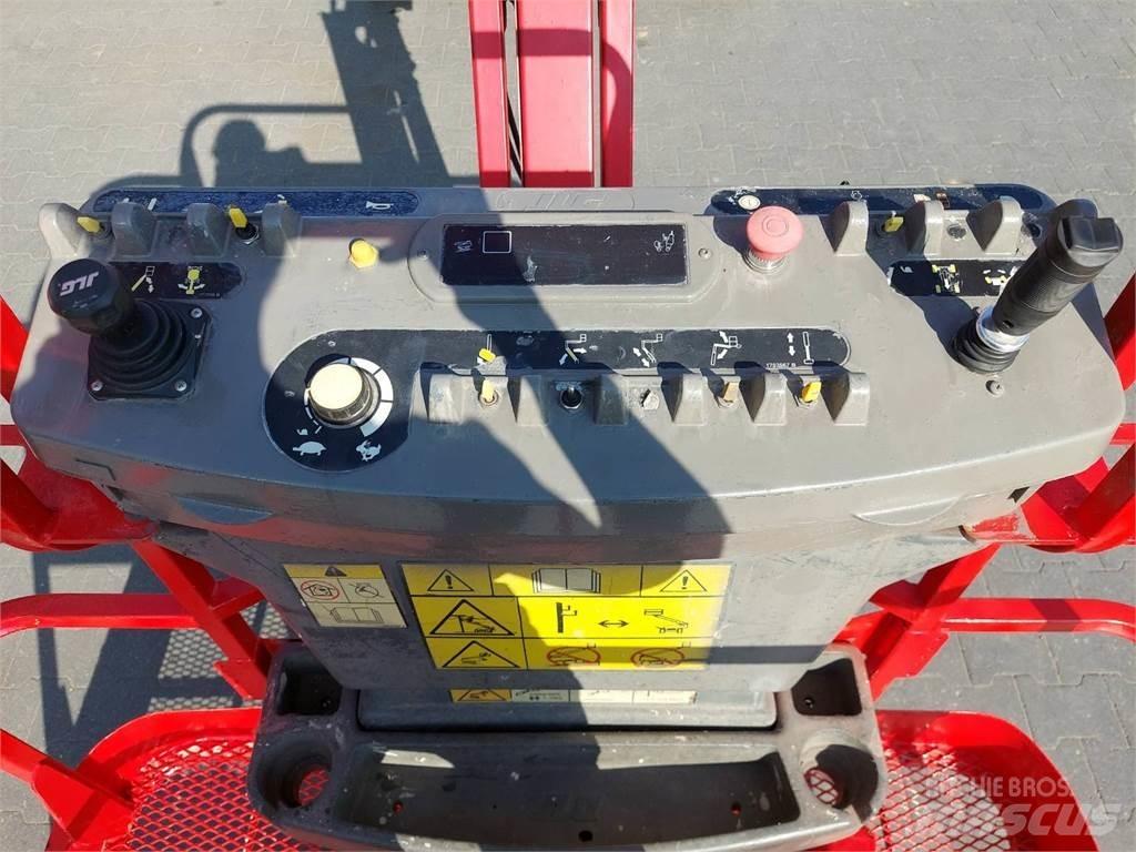 JLG M450AJ Piattaforme a braccio articolato