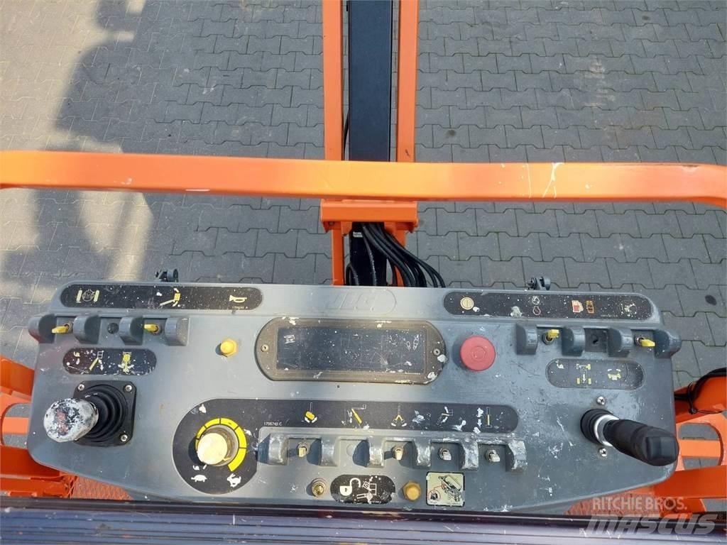 JLG M600JP Piattaforme a braccio articolato