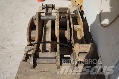 CAT 320C/DL Thumb Altri componenti