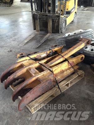 CAT 320C/DL Thumb Altri componenti