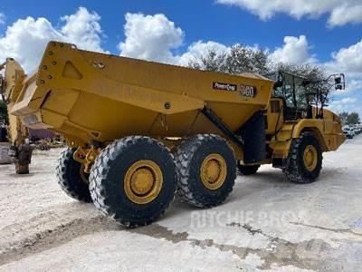 CAT 730-04A Dumpers articolati