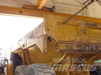 CAT 735 Tailgate Altri componenti