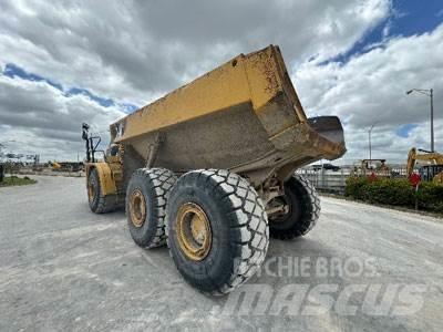 CAT 740 Dumpers articolati