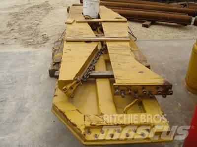 CAT 740 Tailgate Altri componenti
