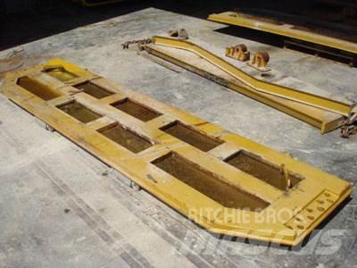 CAT 740 Tailgate Altri componenti