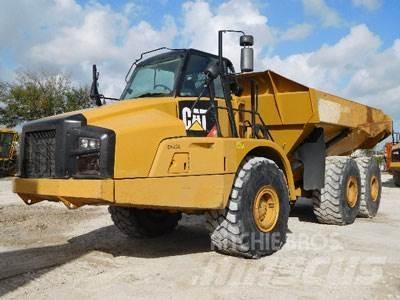 CAT 740B Dumpers articolati