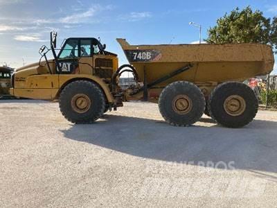CAT 740B Dumpers articolati