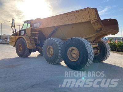 CAT 740B Dumpers articolati