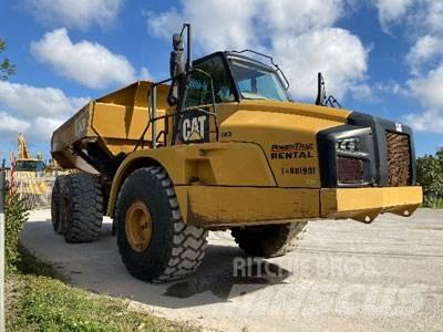 CAT 740B Dumpers articolati
