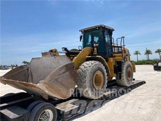 CAT 950M Pale gommate