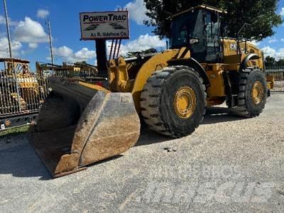 CAT 980M Pale gommate
