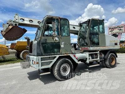 Gradall XL3100 Escavatori gommati