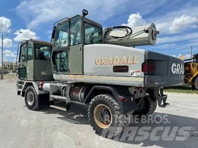Gradall XL3100 Escavatori gommati