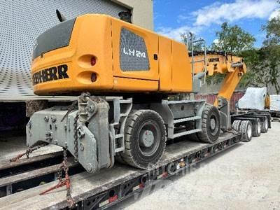 Liebherr LH24M Movimentazione rifiuti