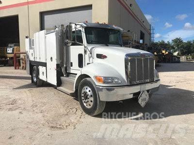 Peterbilt 537 4X2 - NEW Camion altro