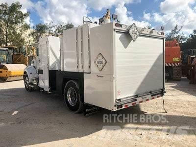 Peterbilt 537 4X2 - NEW Camion altro