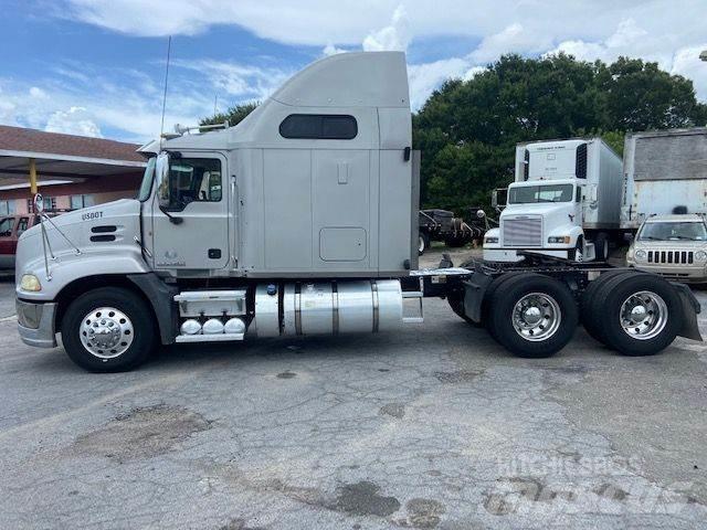 Mack CXU613 Motrici e Trattori Stradali