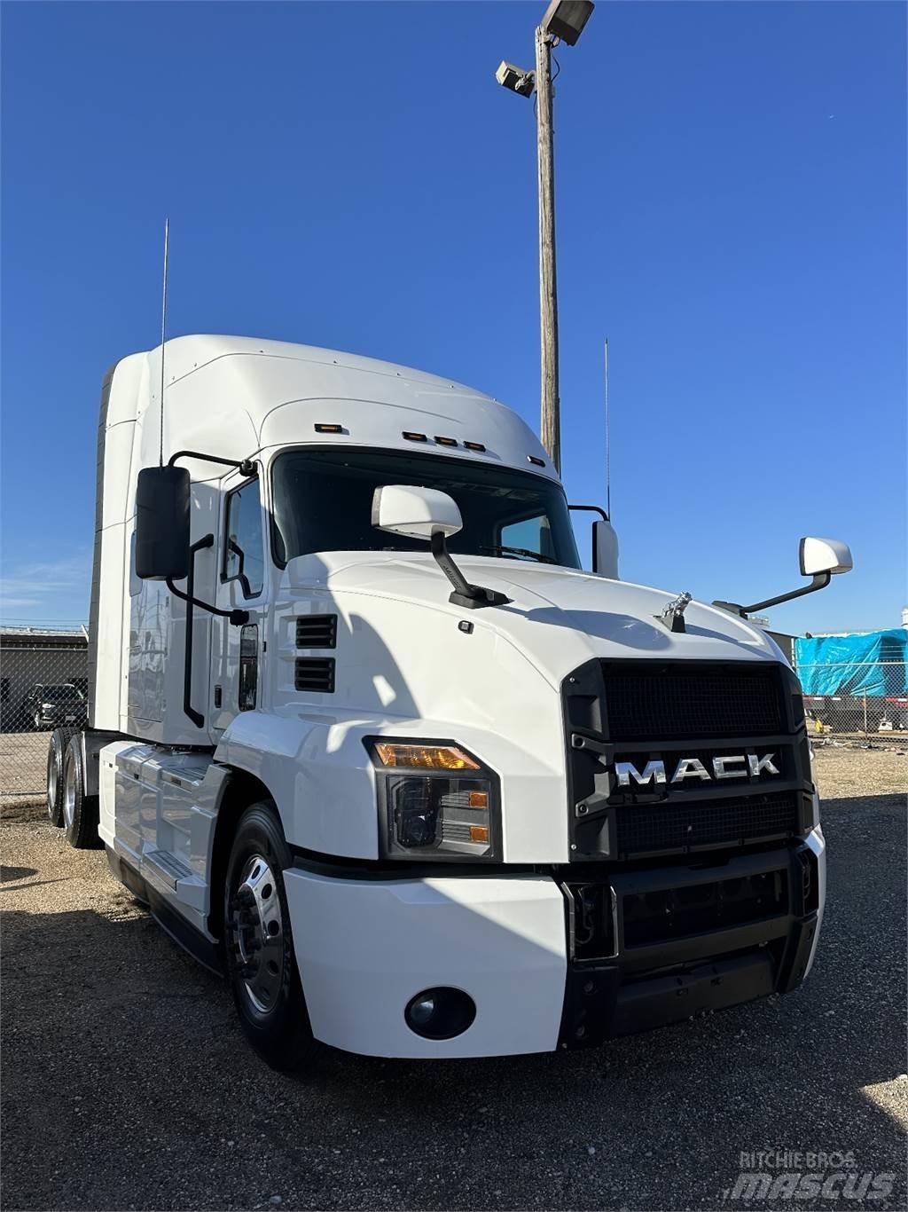 Mack ANTHEM Motrici e Trattori Stradali